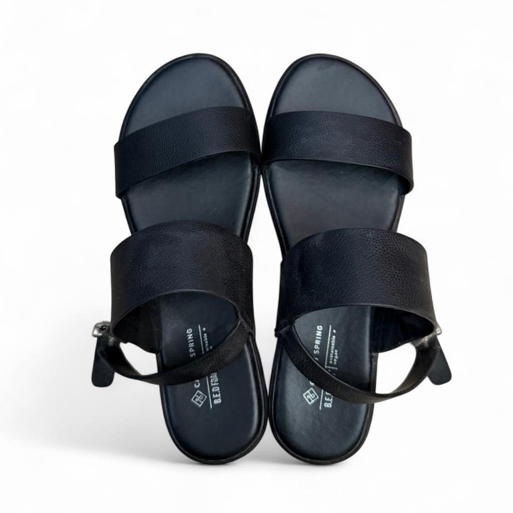 Black Leather Platform Sandals - Picture 2 of 4